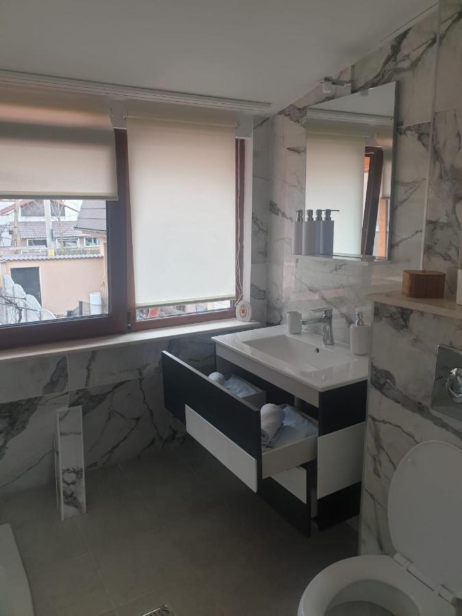 Lucky Residence Astra 1 ブラショフ エクステリア 写真